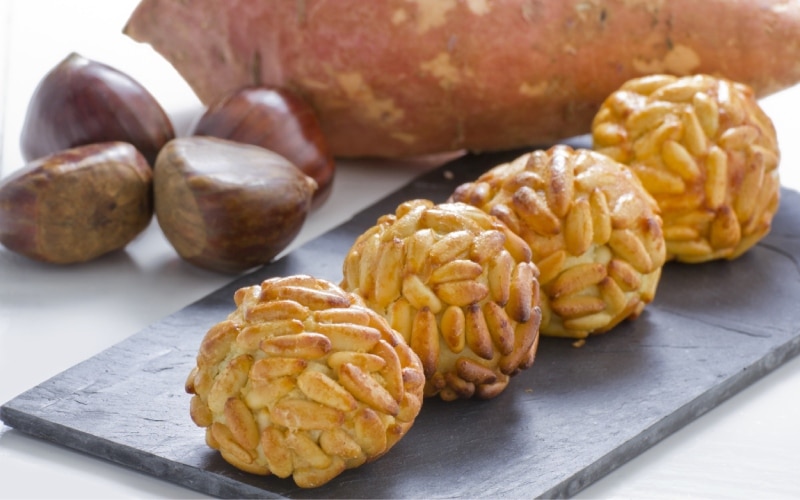 Panellets