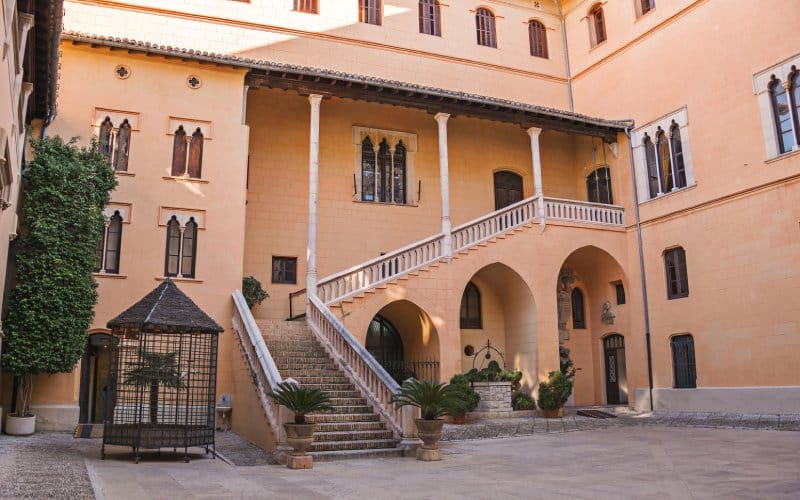 Escalinatas del palacio ducal de Gandía