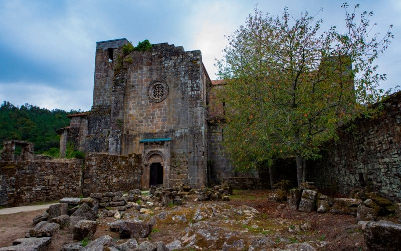 Monasterio de San Lorenzo de Carboeiro