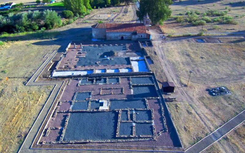 Vista, captada desde dron, de la ciudad romana de Turóbriga