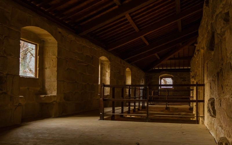 Imagen de estancia interior del monasterio
