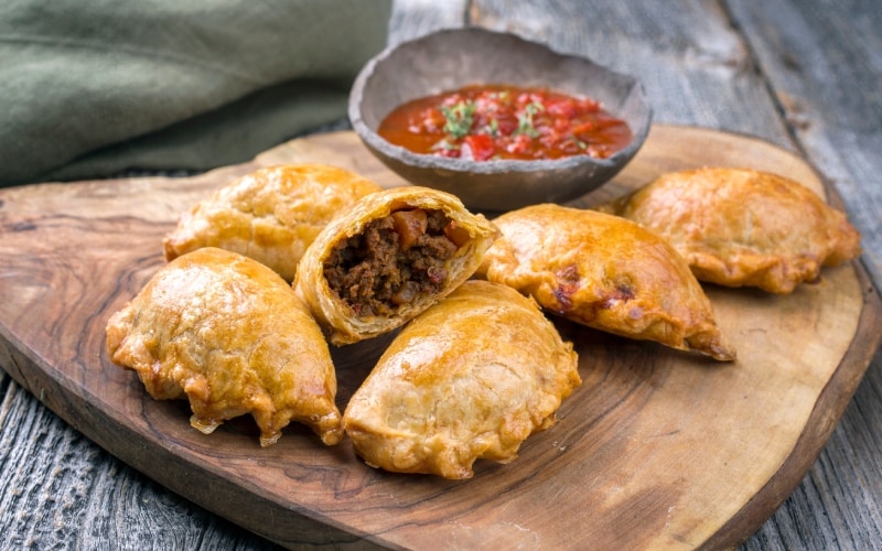 Empanadas mallorquinas de cordero