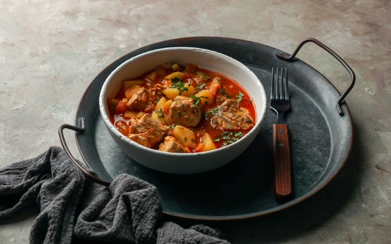 Plato de sorropotún. | Shutterstock