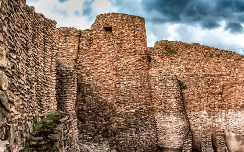 Los impresionantes muros del yacimiento
