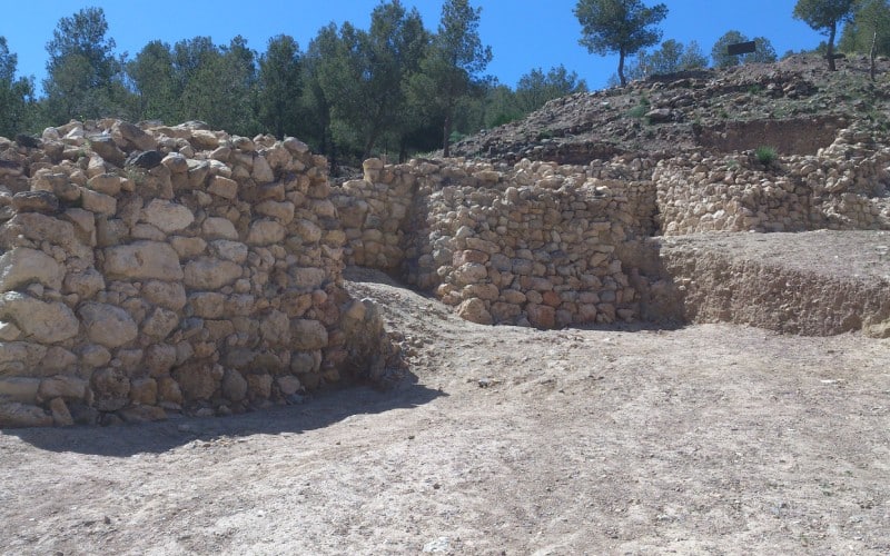Muralla de La Bastida