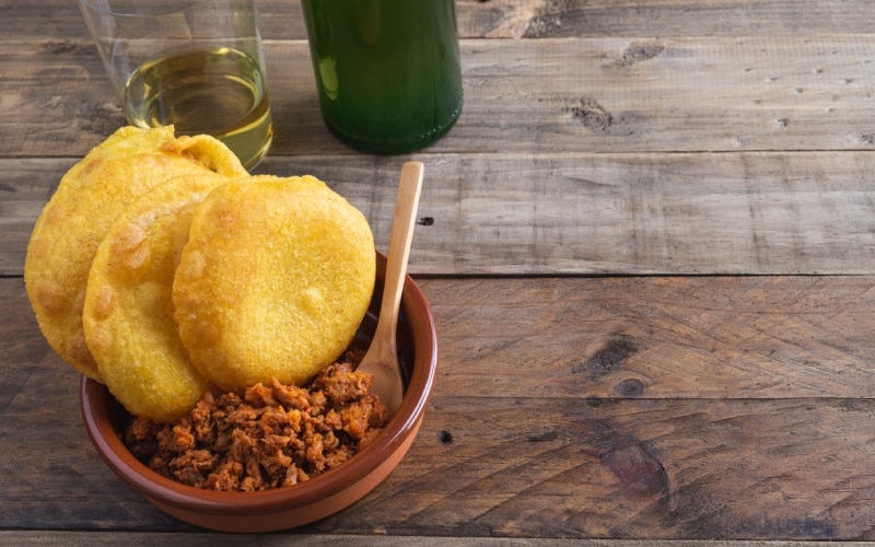 Plato de picadillo de chorizo
