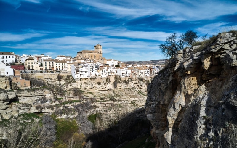 Panorámica de La Alhama sobre la montaña