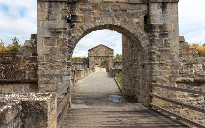 Entrada a la ciudadela de Pamplona