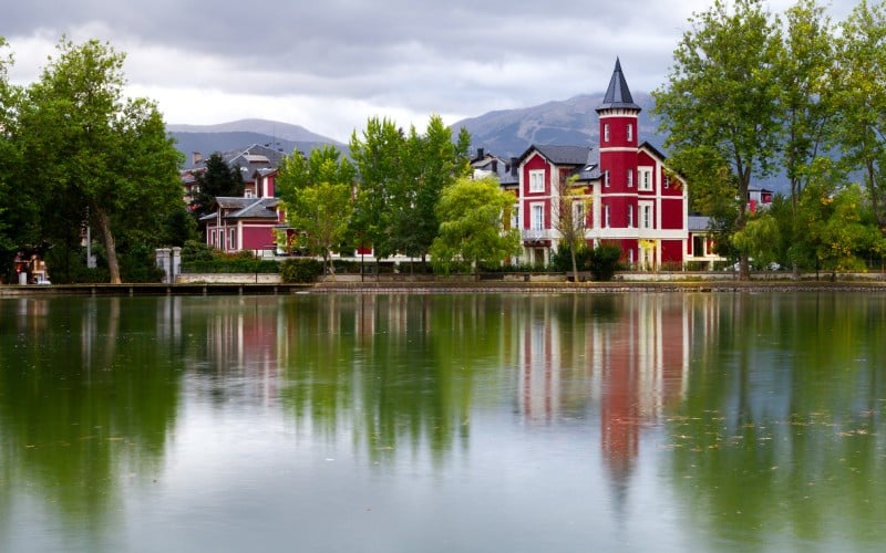 Lago en el parque de Shierbeck, Puigcerdá