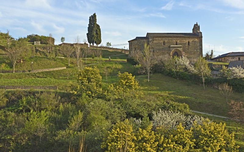 Iglesia de Santiago en Villafranca del Bierzo