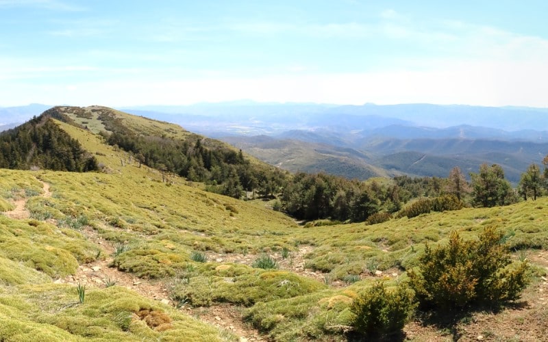 Vistas desde el borde de Peña Oroel