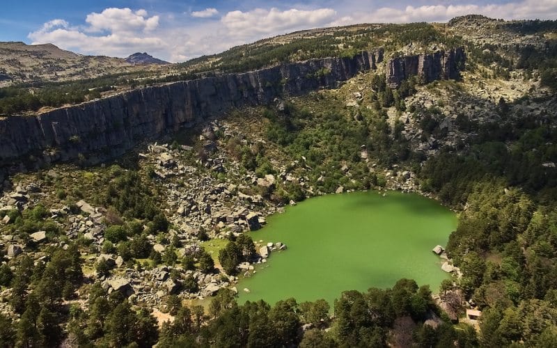 Vistas del Parque Natural y la Laguna Negra