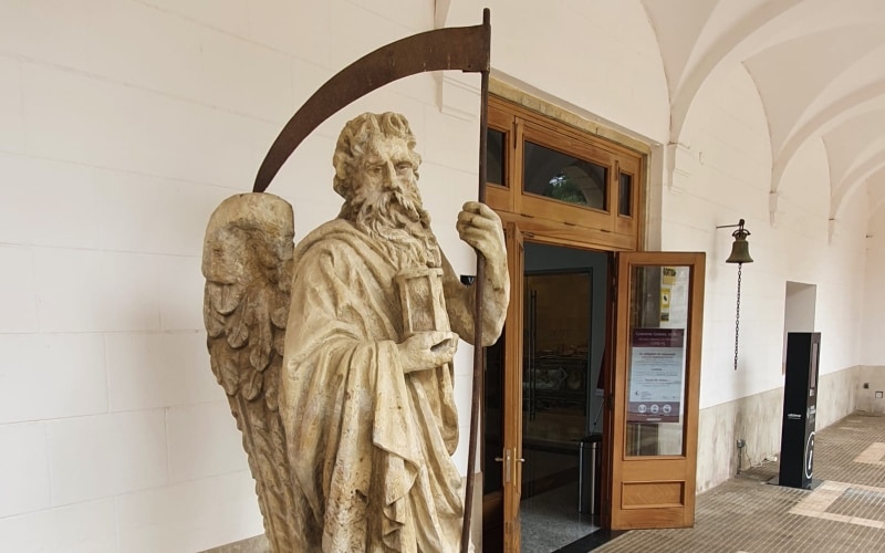 Escultura de Cronos