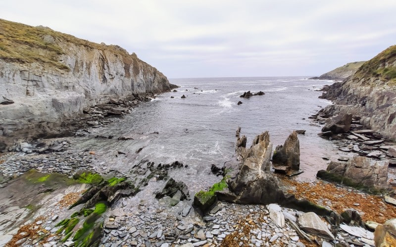 Playa La Losera, cercana a Puerto de Vega