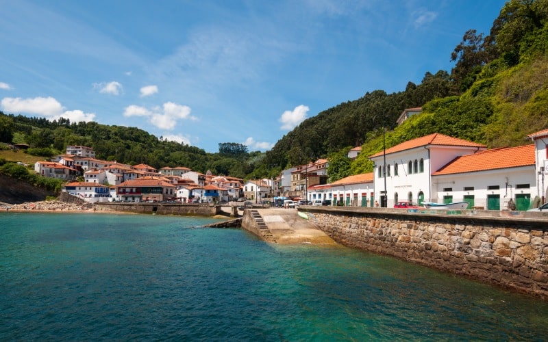 Así se ve Tazones desde el mar