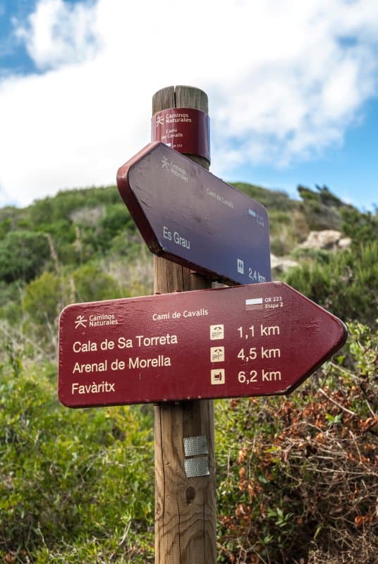 Indicadores de Camí de Cavalls Menorca