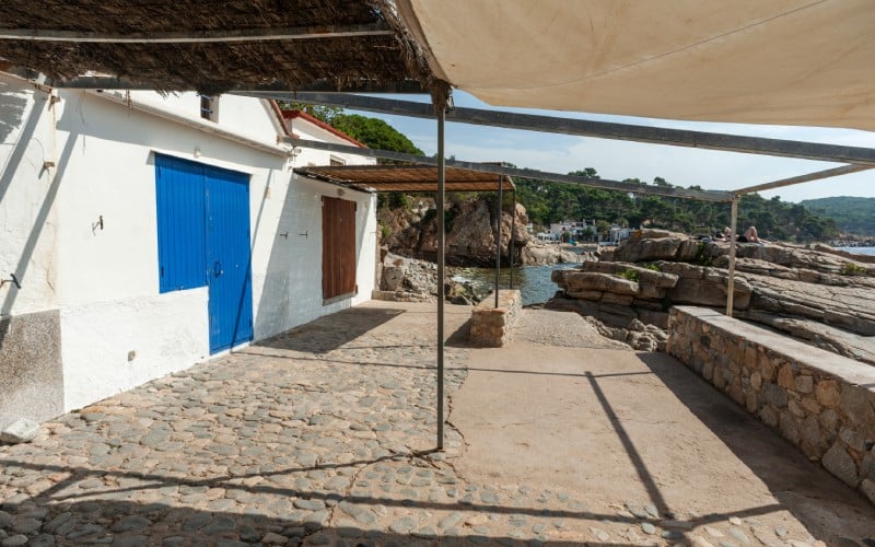 Porche de casita de la Cala S’Alguer