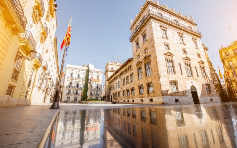 Plaza de Manises, Valencia