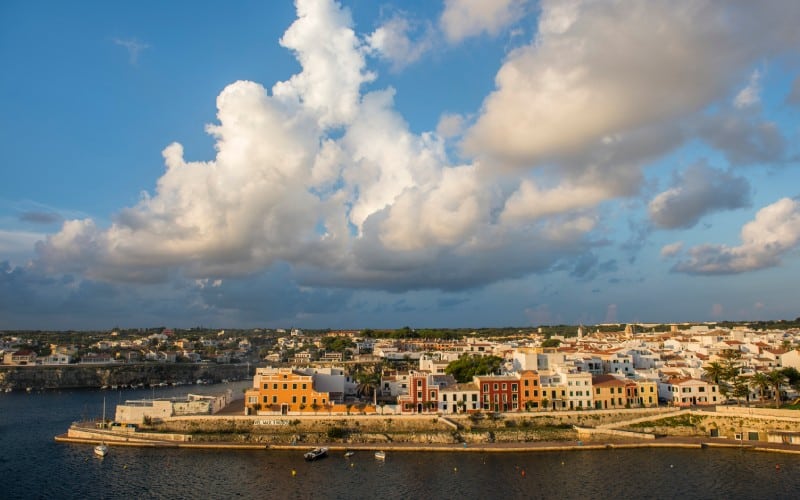 Puerto de Mahón, donde arraigó la Menorca británica