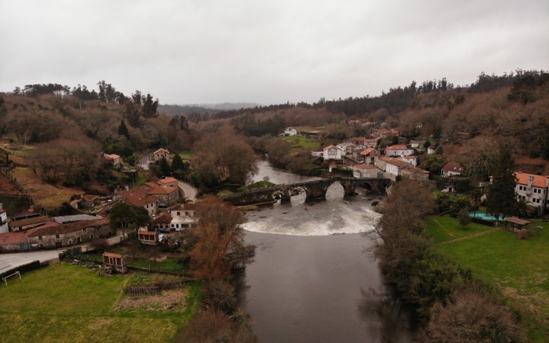 Ponte Maceira desde el cielo.