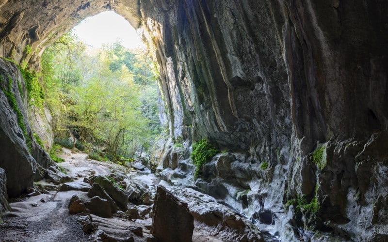 La cueva de las brujas puede visitarse