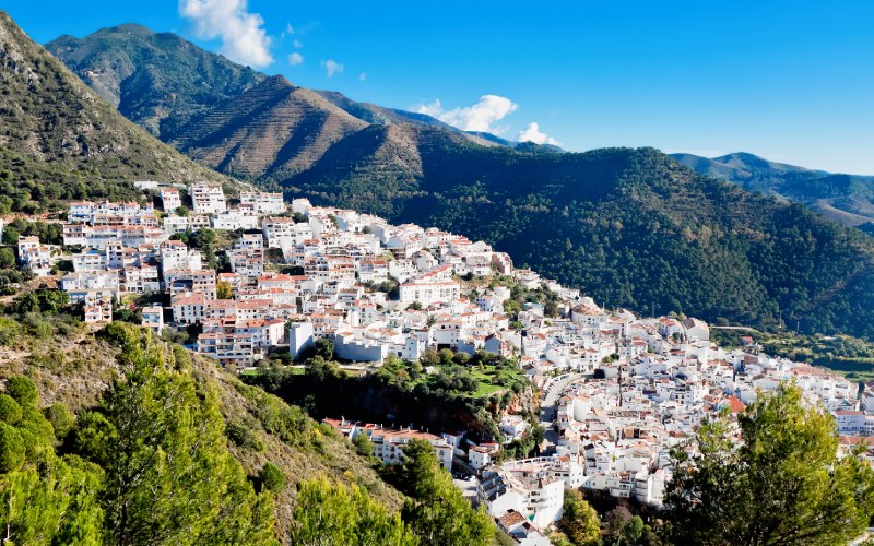 Ojén. | Shutterstock