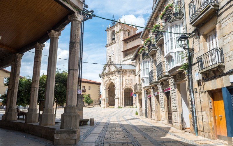 Calles del pueblo de Salvatierra