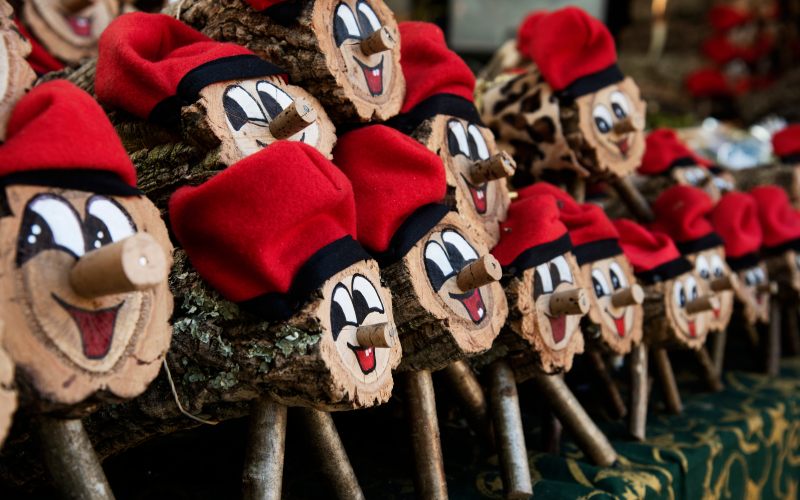Tió de Nadal y Cagatió