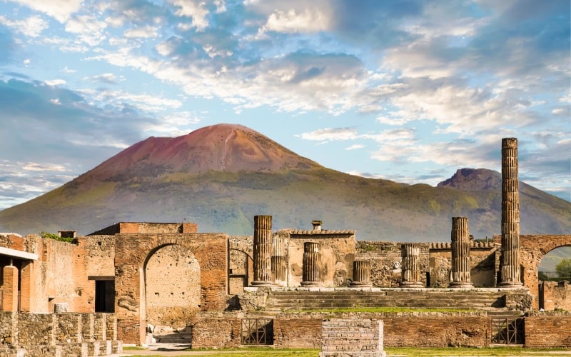 Pompeya bajo el Vesubio