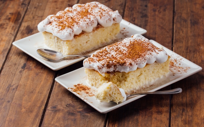 Pastel tres leches