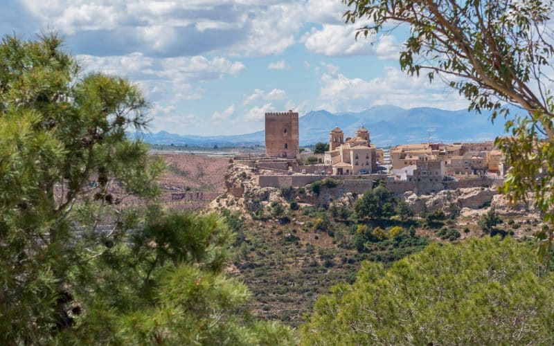 Vistas del precioso castillo de Aledo
