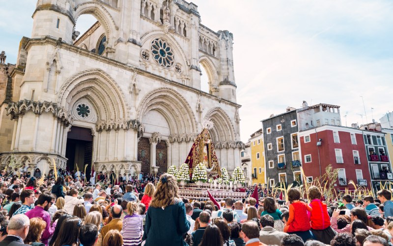 Procesión en la Catedral de Cuenca
