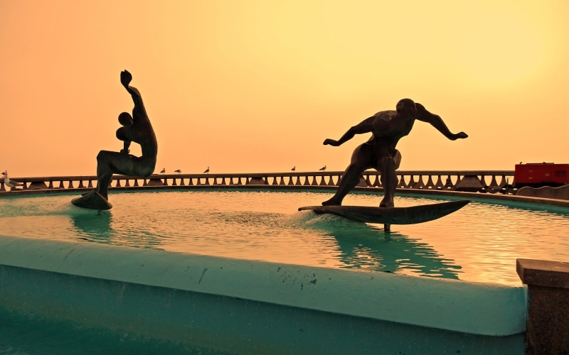 Fuente de los Surfistas