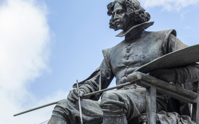 Escultura de Velázquez en Madrid