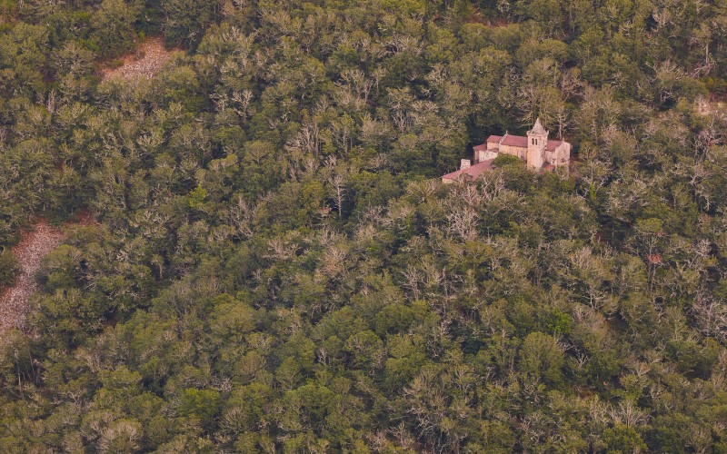 Monasterio Santa Cristina de Ribas de Sil, muy cerca de Parada do Sil
