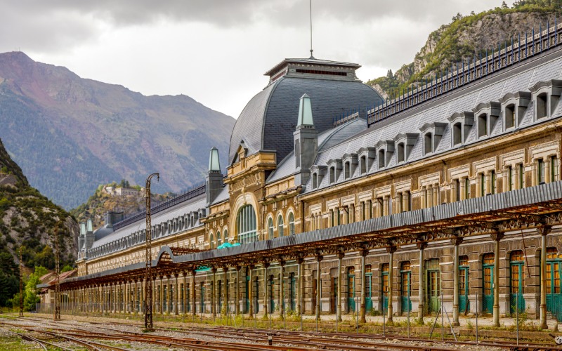Estación de Canfranc, que tuvo un papel fundamental en la Segunda Guerra Mundial