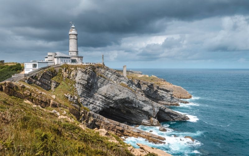 Faro de cabo Mayor