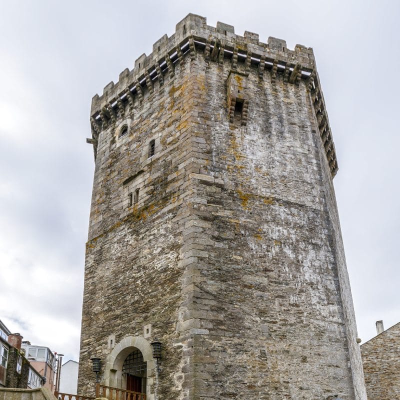 La torre del castillo de los Andrade, en Vilalba, fue el único elemento que sobrevivió a la revuelta