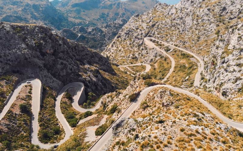 Carretera nudo de corbata Mallorca