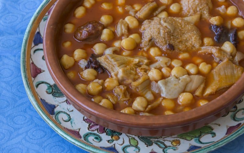 callos con garbanzos