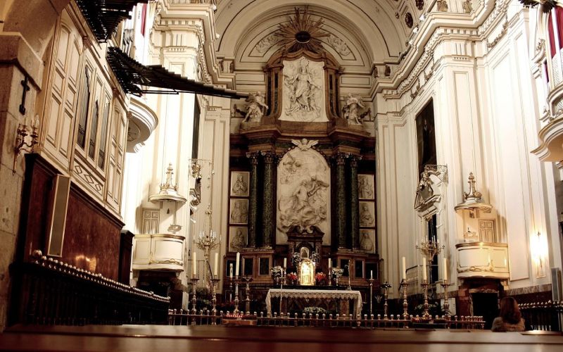 iglesia monasterio descalzas