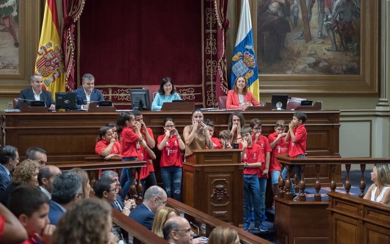 Silbadores Parlamento de Canarias