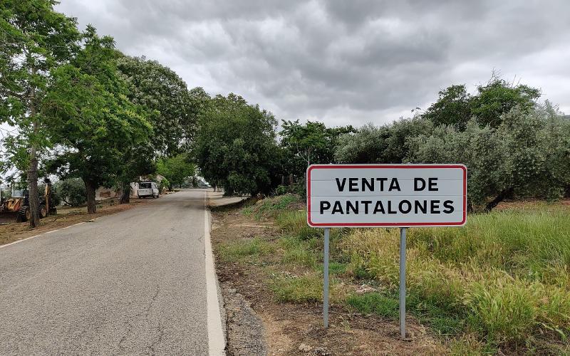 Venta de pantalones (Jaén)