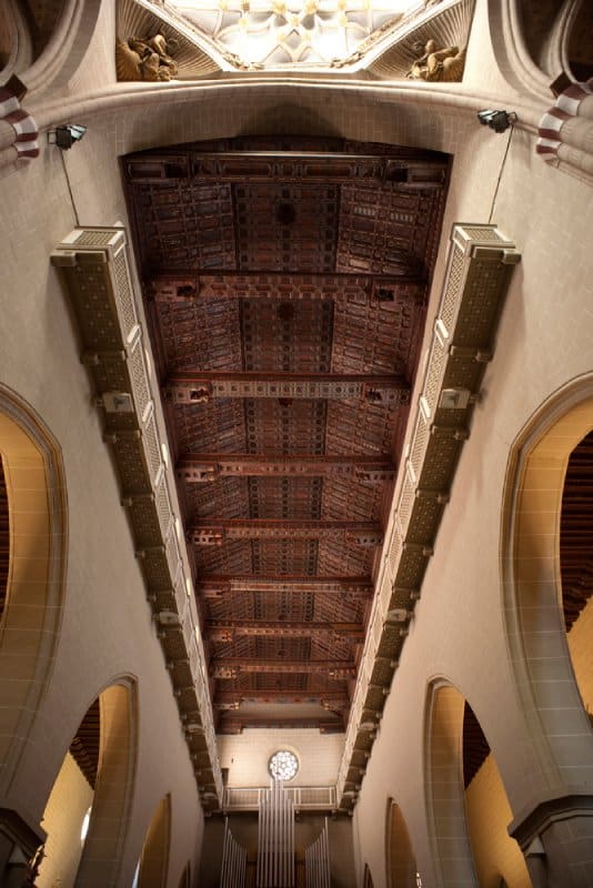 Santa María de Mediavilla