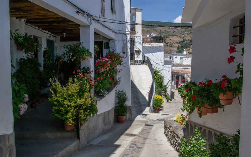 Bérchules, el pueblo que celebra Nochevieja en agosto