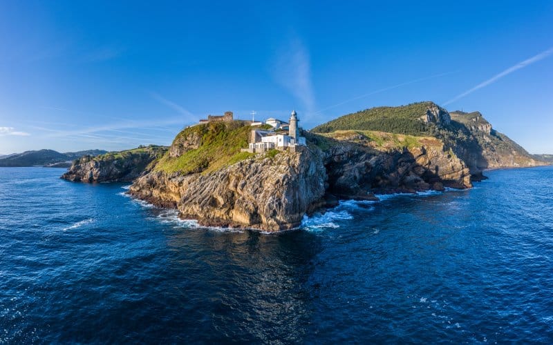 Faro de Santa Catalina, en Lequeitio