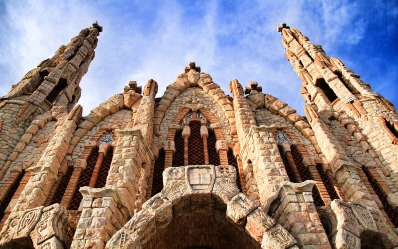Fachada del santuario de Novelda