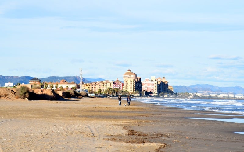 playa Port Saplaya