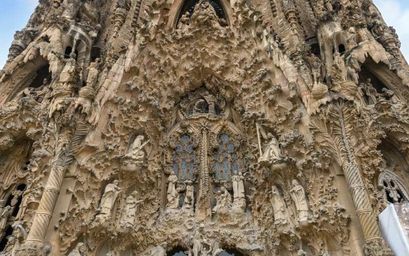 Fachada del Nacimiento