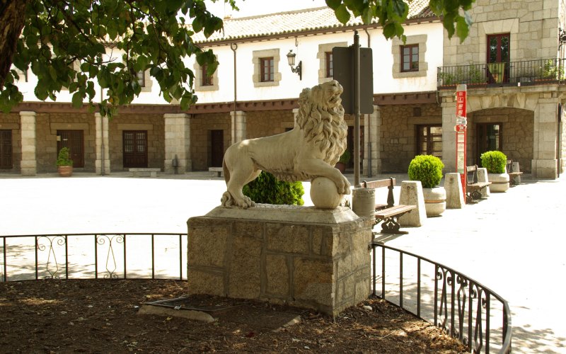 Plaza Mayor de Guadarrama